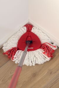 Vileda Turbo 2in1 Pedallı Temizlik Seti + 3in1 Mikrofiber Yedek Paspas